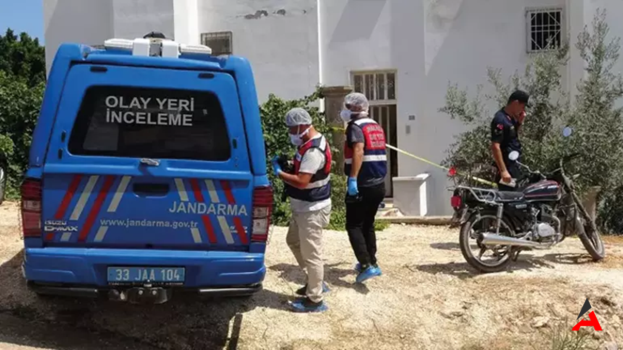 Mersin Erdemli'de Kayıp Öğretmen Yazlık Dairede Ölü Bulundu2