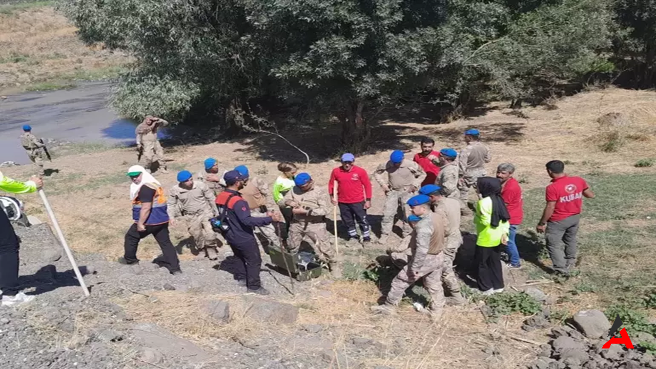 Son Dakika Diyarbakır'da Kayıp Narin Güran'ın Amcası Gözaltında! 1