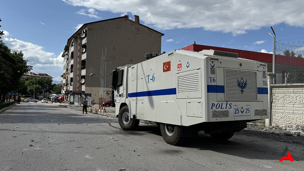 Erzurum'da Sokak Kavgası-1