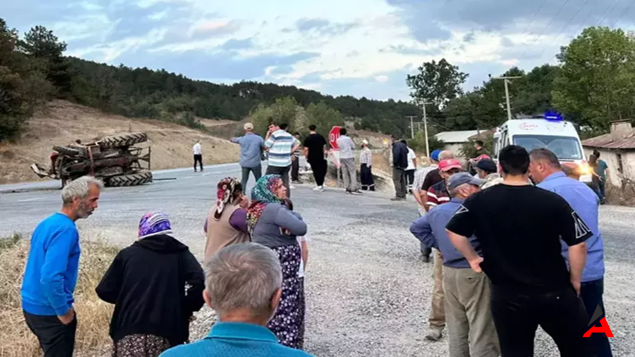 Bolu Mudurnu Yolunda Korkunç Kaza 15 Yaralı1