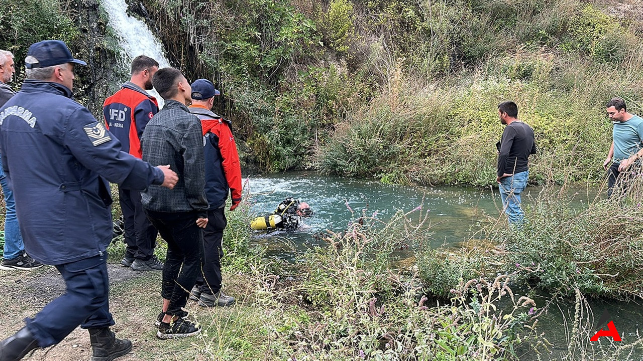 Kütahya'da Kahraman Baba İki Çocuğunu Kurtardı, Kendi Hayatını Kaybetti1