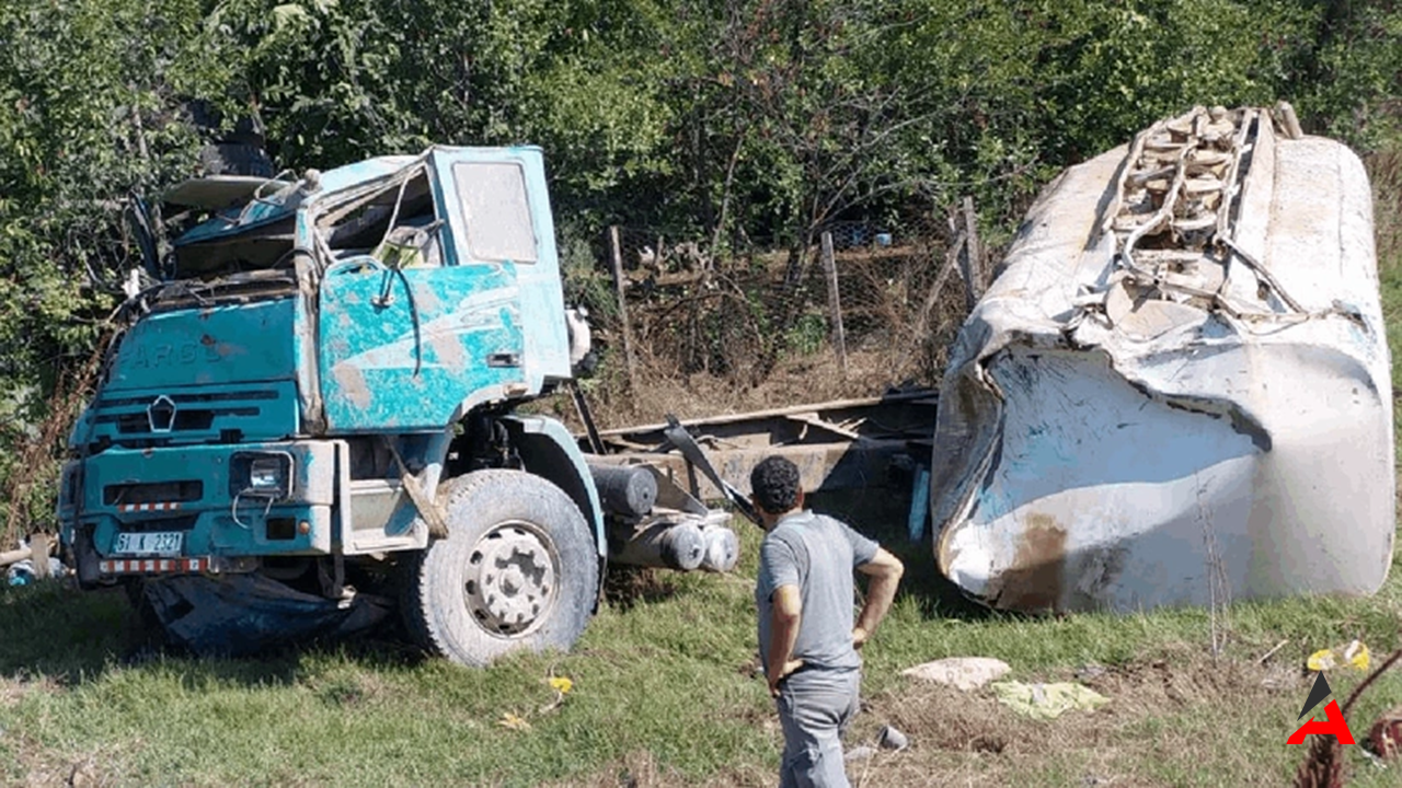 Samsun’da Kontrolden Çıkan Tanker Şarampole Devrildi: 1 Ağır Yaralı